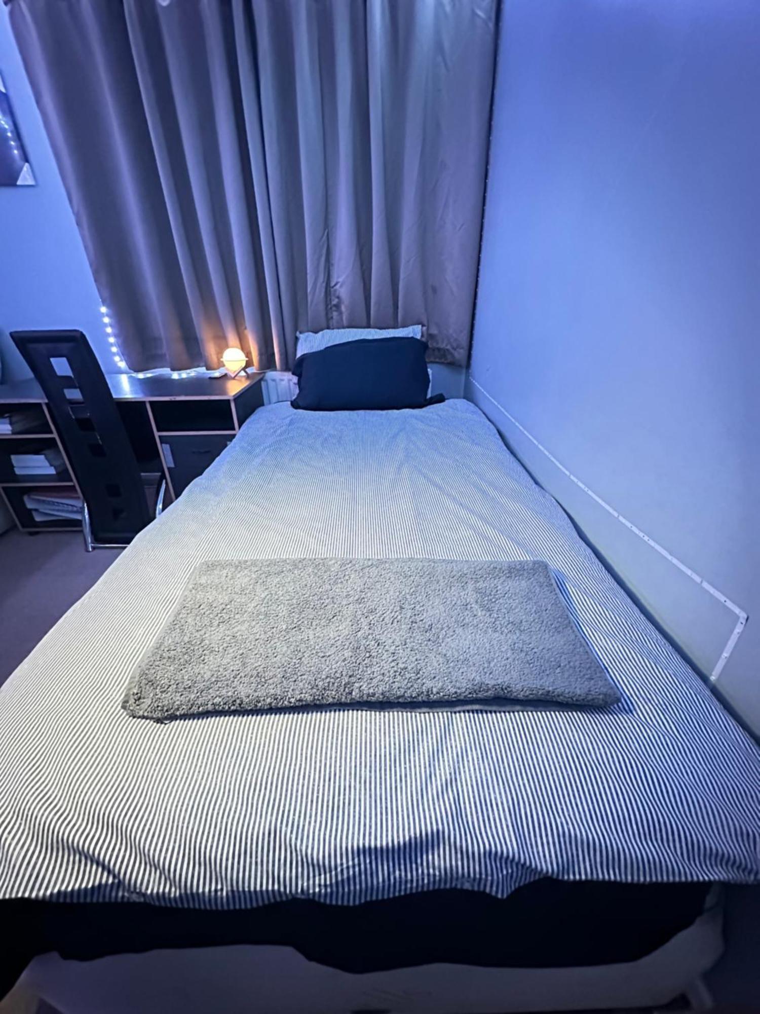 London Gateway Get-Away Apartment Hounslow Exterior foto